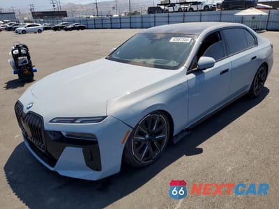 2025 BMW 740 I WBA23EH01SCU79495 - główne zdjęcie licytacji z USA - miniatura