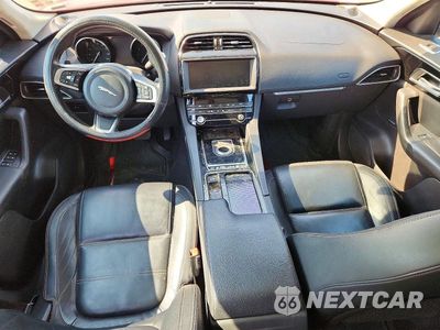 Zdjęcie 8 z 13 samochodu: 2020 JAGUAR F-PACE 4C 4D SUV 30T PRESTIGE VIN:SADCK2GX9LA634769 - miniatura