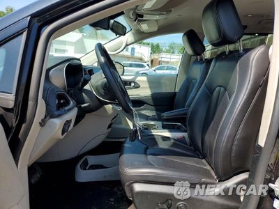 Zdjęcie 7 z 13 samochodu: 2023 CHRYSLER PACIFICA TOURING L VIN:2C4RC3BG1PR605428 - miniatura