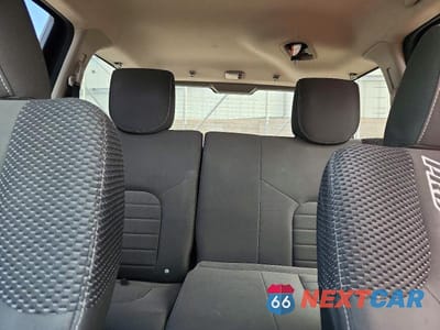 Zdjęcie 10 z 13 samochodu: 2014 NISSAN XTERRA PRO-4X VIN:5N1AN0NW9EN807576 - miniatura