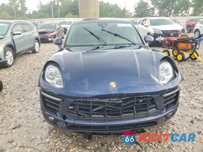 Piąte zdjęcie samochodu w środku: 2017 PORSCHE MACAN S VIN:WP1AB2A50HLB10558 - miniatura