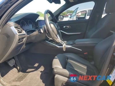 Zdjęcie 7 z 12 samochodu: 2019 BMW 330I VIN:WBA5R1C5XKAK06901 - miniatura