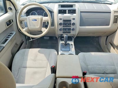 Zdjęcie 8 z 13 samochodu: 2010 FORD ESCAPE XLT VIN:1FMCU0D76AKD48198 - miniatura