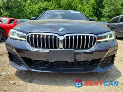 Piąte zdjęcie samochodu w środku: 2022 BMW 530 XI VIN:WBA13BJ01NCJ96314 - miniatura