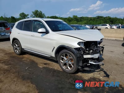 Czwarte zdjęcie samochodu z boku: 2023 BMW X3 XDRIVE30I VIN:5UX53DP09P9S47113 - miniatura