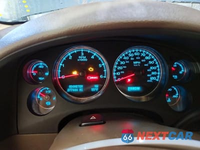 Zdjęcie 9 z 13 samochodu: 2010 GMC YUKON XL K1500 SLT VIN:1GKUKKE30AR177160 - miniatura