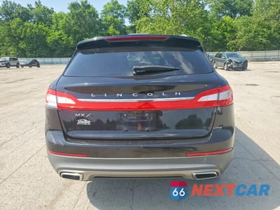 Zdjęcie 6 z 13 samochodu: 2017 LINCOLN MKX RESERVE VIN:2LMPJ6LR9HBL25586 - miniatura