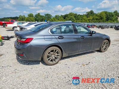 Trzecie zdjęcie samochodu z tyłu: 2019 BMW 330XI VIN:WBA5R7C51KFH20399 - miniatura