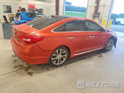 Trzecie zdjęcie samochodu z tyłu: 2015 HYUNDAI SONATA LIMITED 2.0T VIN:5NPE34AB3FH243303 - miniatura