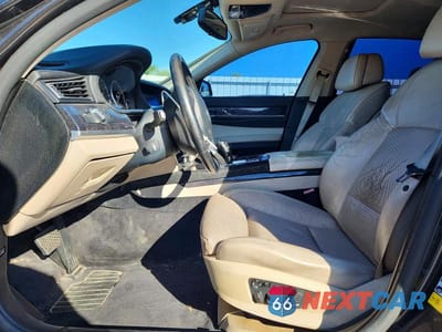 Zdjęcie 7 z 12 samochodu: 2009 BMW 750 LI VIN:WBAKB835X9CY62319 - miniatura