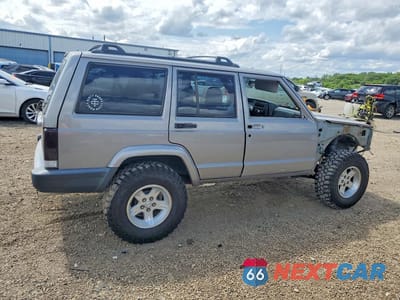 Trzecie zdjęcie samochodu z tyłu: 2001 JEEP CHEROKEE SPORT VIN:1J4FF48S91L539801 - miniatura