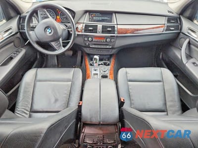 Zdjęcie 8 z 13 samochodu: 2013 BMW X5 XDRIVE35I VIN:5UXZV4C52D0E08742 - miniatura
