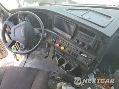 Zdjęcie 8 z 13 samochodu: 2023 FREIGHTLINER CASCADIA 126 SEMI TRUCK VIN:3AKJHHDR6PSUG8823 - miniatura