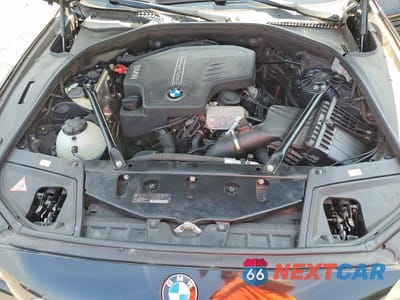 Zdjęcie 11 z 12 samochodu: 2013 BMW 528 XI VIN:WBAXH5C52DD114458 - miniatura