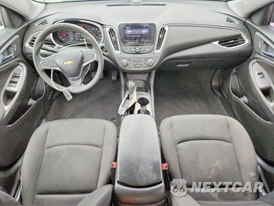 Zdjęcie 8 z 12 samochodu: 2020 CHEVROLET MALIBU LS VIN:1G1ZB5ST1LF023416 - miniatura