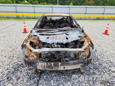 Piąte zdjęcie samochodu w środku: 2019 TOYOTA CAMRY LE VIN:4T1B11HK4KU820994 - miniatura