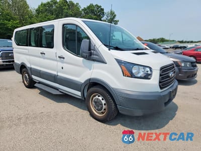 Czwarte zdjęcie samochodu z boku: 2018 FORD TRANSIT T-150 VIN:1FMZK1ZM5JKB30483 - miniatura