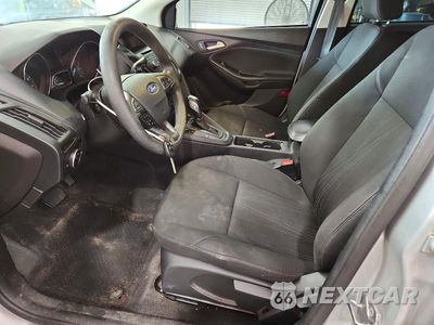 Zdjęcie 7 z 13 samochodu: 2015 FORD FOCUS SE VIN:1FADP3F23FL289329 - miniatura