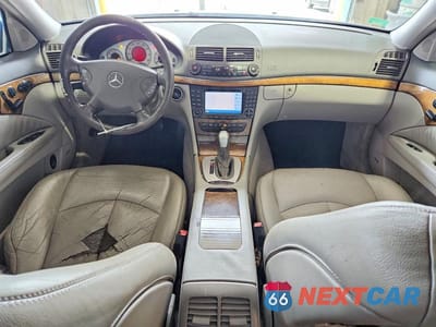 Zdjęcie 8 z 12 samochodu: 2005 MERCEDES-BENZ E 500 4MATIC VIN:WDBUF83J25X187046 - miniatura
