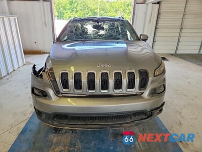 Piąte zdjęcie samochodu w środku: 2014 JEEP CHEROKEE LATITUDE VIN:1C4PJLCBXEW232863 - miniatura