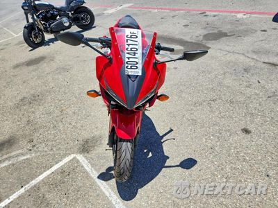 Drugie zdjęcie samochodu z przodu: 2017 HONDA CBR500 RA-ABS VIN:MLHPC4403H5400055 - miniatura