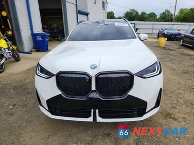 Piąte zdjęcie samochodu w środku: 2026 BMW X3 30 XDRIVE VIN:5UX53GP06T9322443 - miniatura
