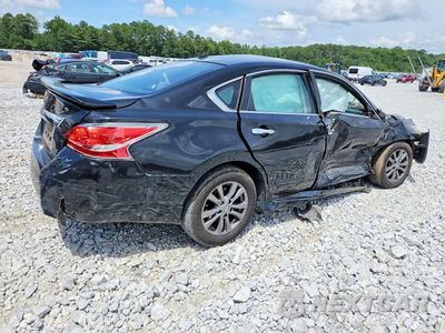 Trzecie zdjęcie samochodu z tyłu: 2015 NISSAN ALTIMA 2.5 S VIN:1N4AL3AP8FN901515 - miniatura