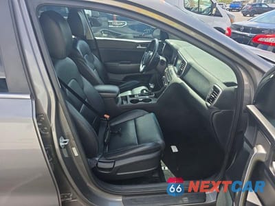 Zdjęcie 11 z 14 samochodu: 2017 KIA SPORTAGE EX VIN:KNDPN3AC5H7215869 - miniatura