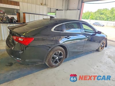 Trzecie zdjęcie samochodu z tyłu: 2016 CHEVROLET MALIBU LS VIN:1G1ZB5ST0GF300109 - miniatura