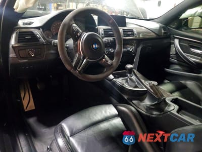 Zdjęcie 8 z 13 samochodu: 2016 BMW M4 VIN:WBS3R9C50GK335927 - miniatura