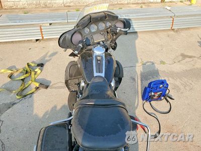 Zdjęcie 6 z 8 samochodu: 2014 HARLEY-DAVIDSON FLHTCU ULTRA CLASSIC ELECTRA GLIDE VIN:1HD1FCM16EB700283 - miniatura