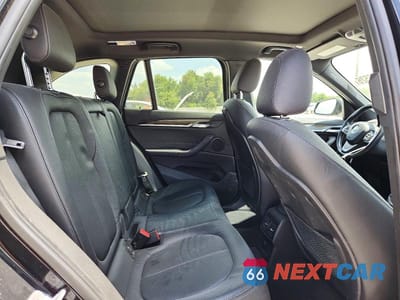 Zdjęcie 11 z 13 samochodu: 2018 BMW X1 SDRIVE28I VIN:WBXHU7C32J5H40164 - miniatura