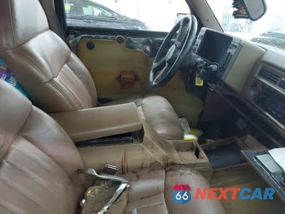 Zdjęcie 7 z 13 samochodu: 1993 CHEVROLET BLAZER S10 VIN:1GNDT13W8P2199576 - miniatura