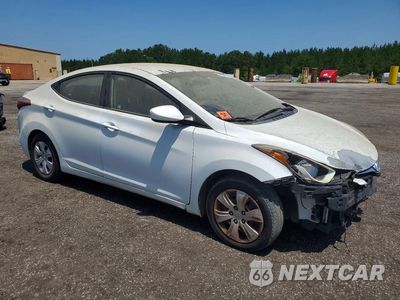 Czwarte zdjęcie samochodu z boku: 2016 HYUNDAI ELANTRA SE VIN:5NPDH4AE2GH745342 - miniatura