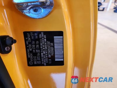 Zdjęcie 12 z 12 samochodu: 2012 HYUNDAI VELOSTER BASE VIN:KMHTC6AD5CU071387 - miniatura