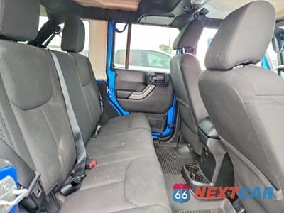 Zdjęcie 11 z 13 samochodu: 2015 JEEP WRANGLER UNLIMITED SPORT VIN:1C4BJWDG9FL675966 - miniatura