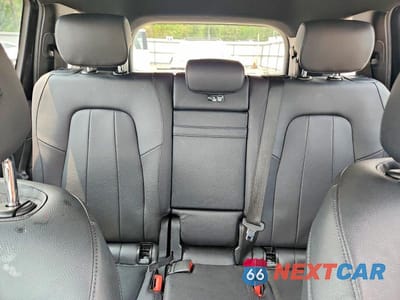 Zdjęcie 10 z 14 samochodu: 2023 MERCEDES-BENZ GLB 250 4MATIC VIN:W1N4M4HB5PW321468 - miniatura