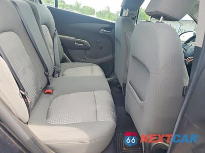 Zdjęcie 10 z 12 samochodu: 2013 CHEVROLET SONIC LS VIN:1G1JA5SG3D4185953 - miniatura