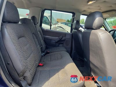 Zdjęcie 11 z 13 samochodu: 2005 FORD EXPLORER XLS VIN:1FMZU62K75UA26524 - miniatura
