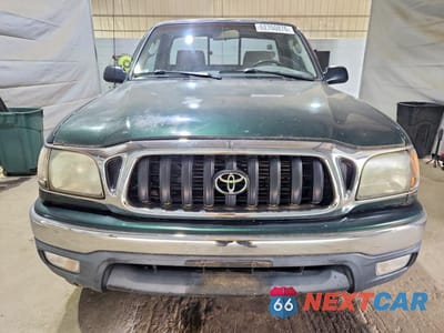 Piąte zdjęcie samochodu w środku: 2003 TOYOTA TACOMA BASE VIN:5TEPM62N63Z180412 - miniatura