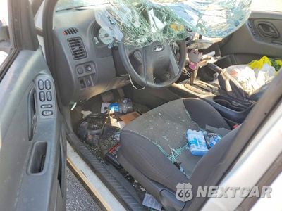 Zdjęcie 8 z 12 samochodu: 2007 FORD ESCAPE XLS VIN:1FMYU92Z67KB68002 - miniatura
