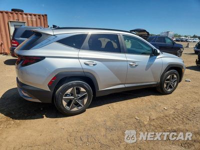 Trzecie zdjęcie samochodu z tyłu: 2026 HYUNDAI TUCSON SEL VIN:5NMJBCDE7TH665682 - miniatura