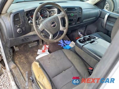 Zdjęcie 8 z 12 samochodu: 2013 GMC SIERRA K1500 SLE VIN:1GTR2VE77DZ284796 - miniatura