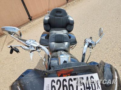 Piąte zdjęcie samochodu w środku: 2015 HARLEY-DAVIDSON FLTRUSE CVO ROAD GLIDE VIN:1HD1TAN1XFB961493 - miniatura