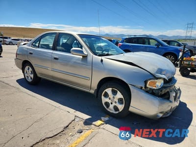 Czwarte zdjęcie samochodu z boku: 2004 NISSAN SENTRA 1.8 VIN:3N1CB51D94L913535 - miniatura