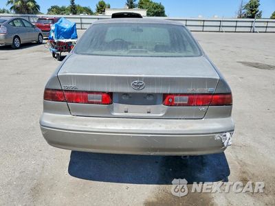 Zdjęcie 6 z 12 samochodu: 1999 TOYOTA CAMRY XLE V6 VIN:JT2BF28K1X0171223 - miniatura