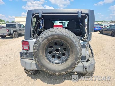 Zdjęcie 6 z 12 samochodu: 2013 JEEP WRANGLER UNLIMITED SPORT VIN:1C4BJWDG6DL553546 - miniatura