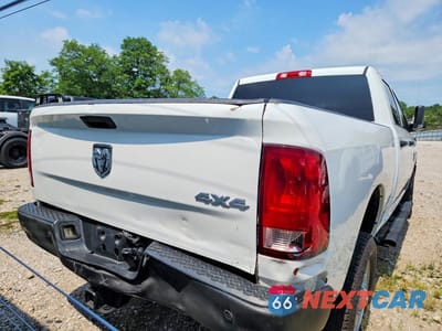 Zdjęcie 6 z 12 samochodu: 2017 RAM 3500 ST VIN:3C63R3CJ9HG762301 - miniatura