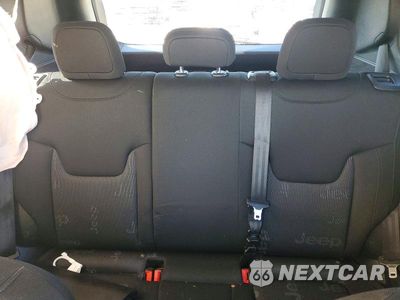 Zdjęcie 10 z 13 samochodu: 2015 JEEP RENEGADE LATITUDE VIN:ZACCJBBT5FPB48130 - miniatura