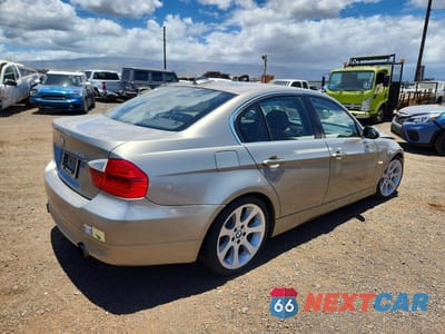 Trzecie zdjęcie samochodu z tyłu: 2008 BMW 335 I VIN:WBAVB77508NH79764 - miniatura